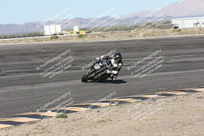 media/Jan-16-2026-CVMA Friday Practice (Fri) [[6f2bf47531]]/4-Racer 3-NRS/Session 3 (Bowl)/